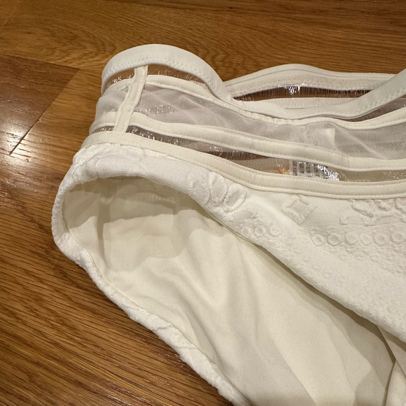 REVOLVE agua bendita bathing suit bottom 🤍 👙 - Picture 5 of 5